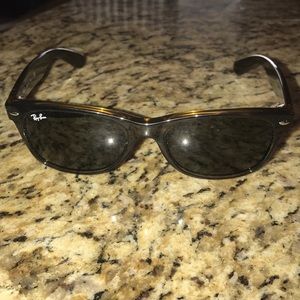 Ray-Ban New Wayfarer